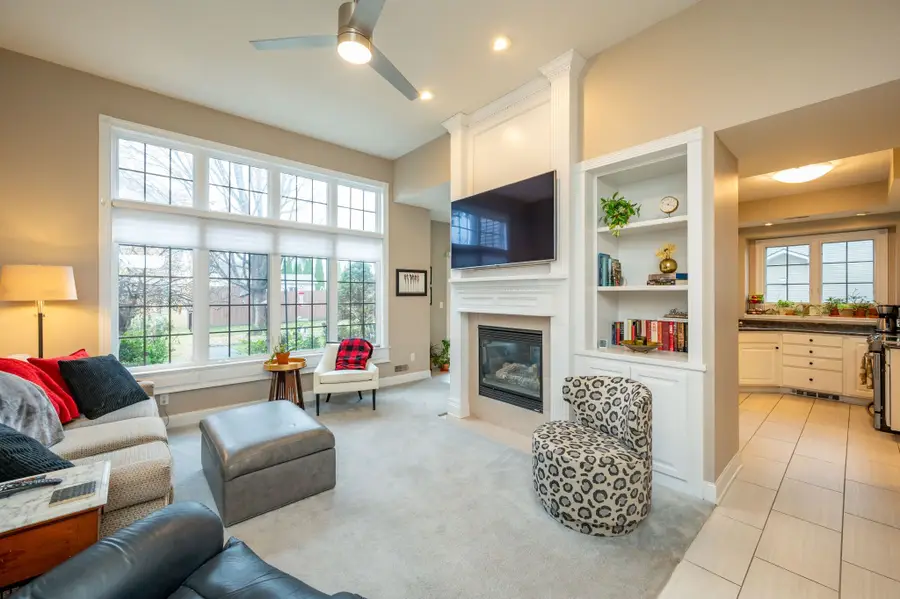 6140 Woodland Drive, West Des Moines, IA 50266 - Image #2