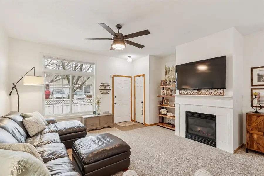 5466 Longview Court #2, Johnston, IA 50131 - Image #3