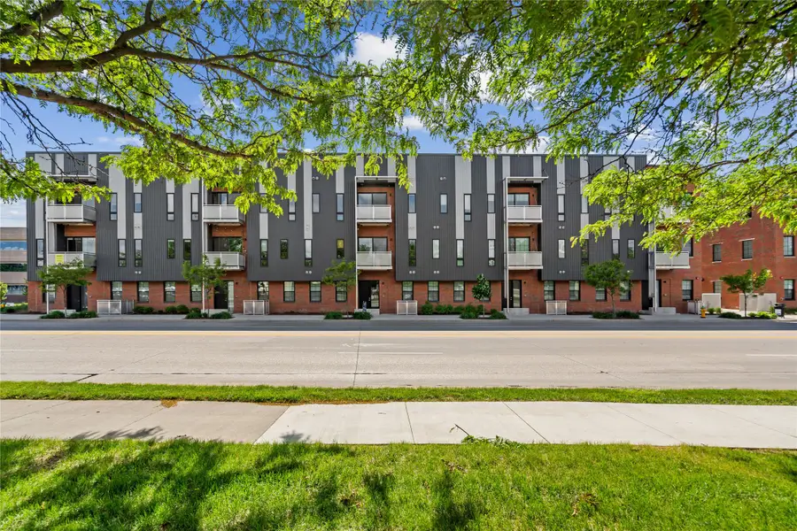 450 SW 7th Street #205, Des Moines, IA 50309 - Image #2