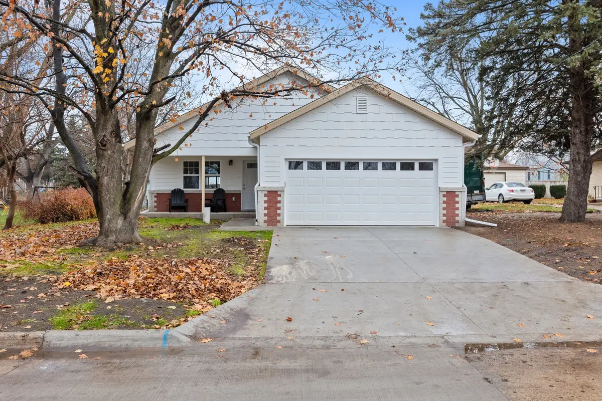 2505 E 40th Street, Des Moines, IA 50317 - Image #1