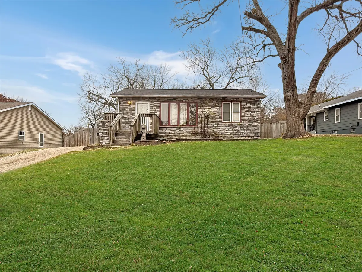 222 E Broad Street, Des Moines, IA 50315 - Image #1