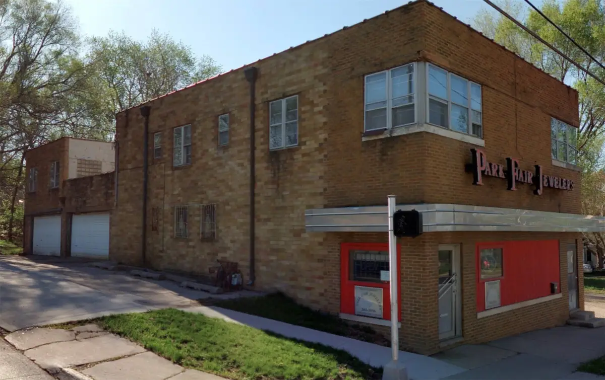 2925 2nd Avenue, Des Moines, IA 50313 - Image #1