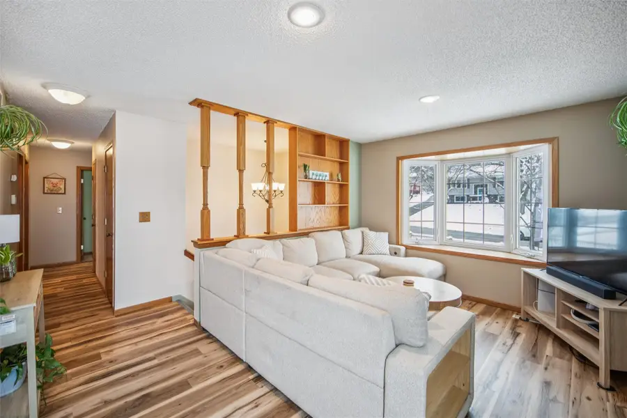 4398 Lexington Drive, Pleasant Hill, IA 50327 - Image #2