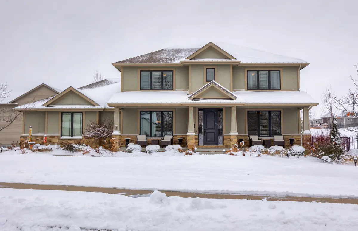 4812 160th Street, Urbandale, IA 50323 - Image #1