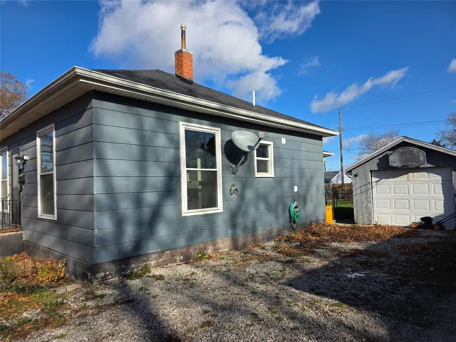 205 S Conrey Street, Knoxville, IA 50138 - Image #3