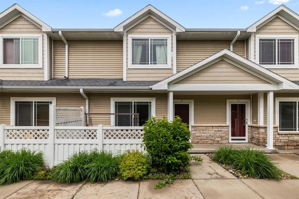 2341 Hart Avenue #2, Des Moines, IA 50320 - Image #1