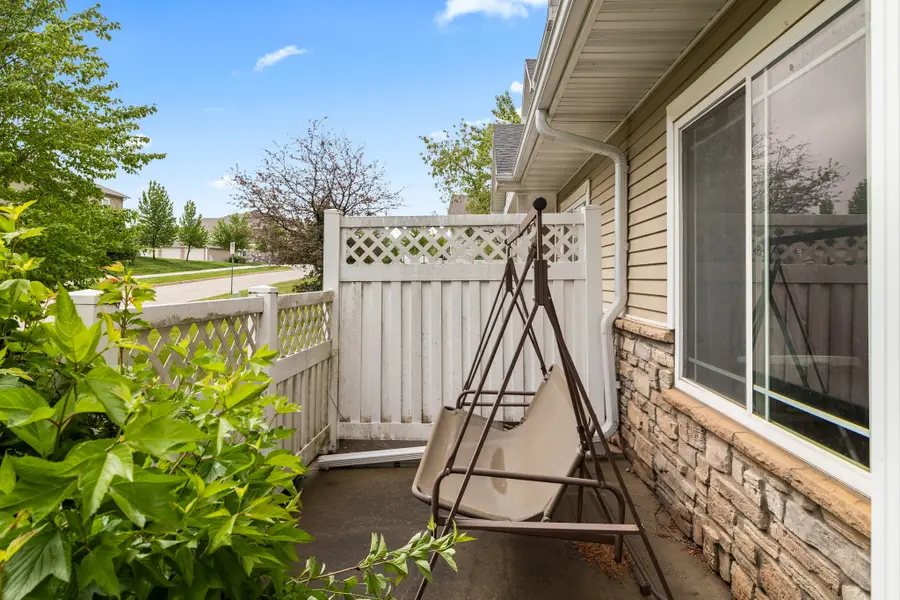 2341 Hart Avenue #2, Des Moines, IA 50320 - Image #2