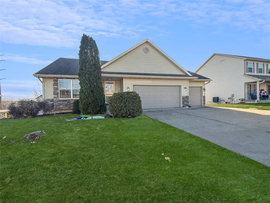 5135 Cypress Drive, Pleasant Hill, IA 50327 - Image #2