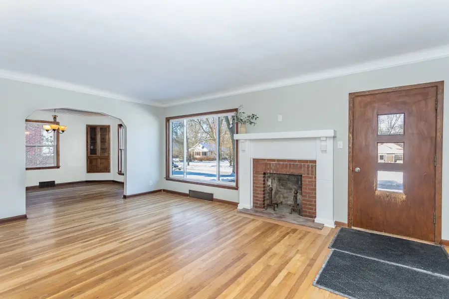 3215 54th Street, Des Moines, IA 50310 - Image #2