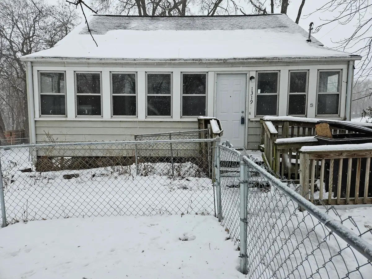 1319 E 37th Street, Des Moines, IA 50317 - Image #1