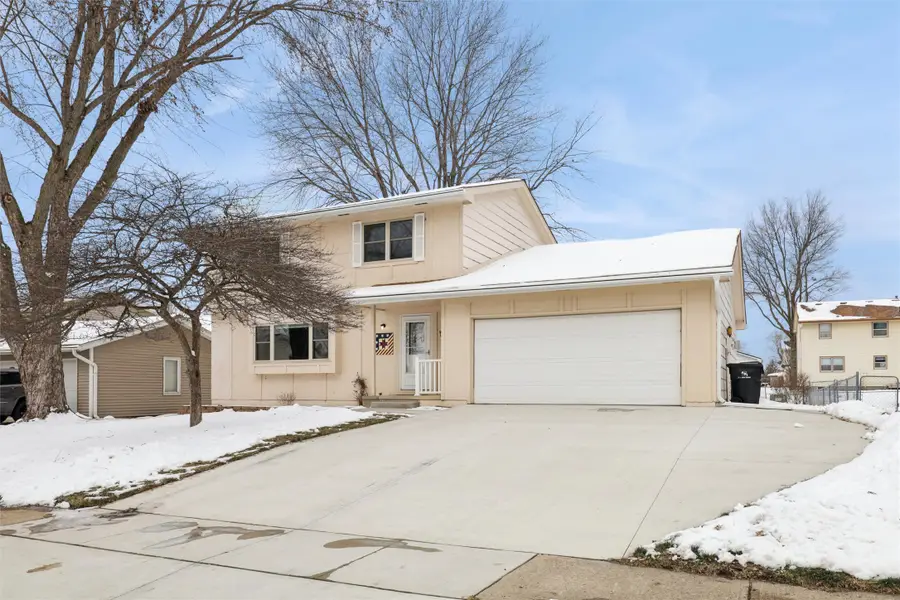 295 Corene Avenue, Waukee, IA 50263 - Image #2