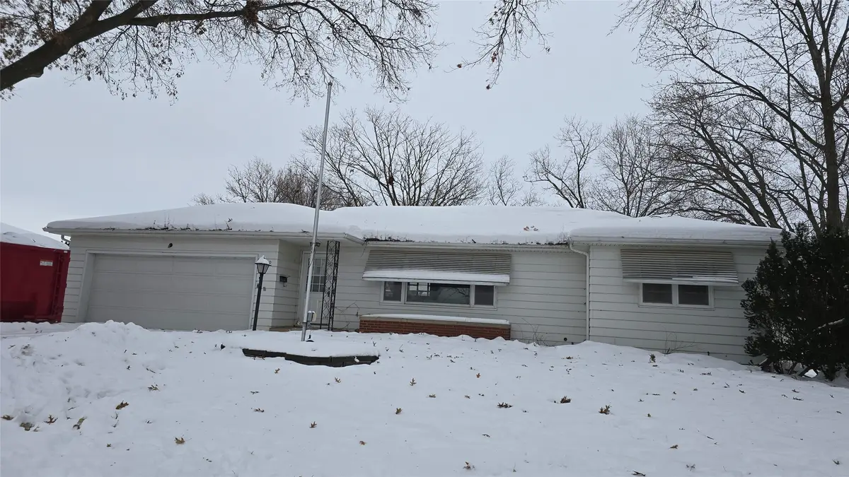 3120 Homeway Drive, Cedar Falls, IA 50613 - Image #1
