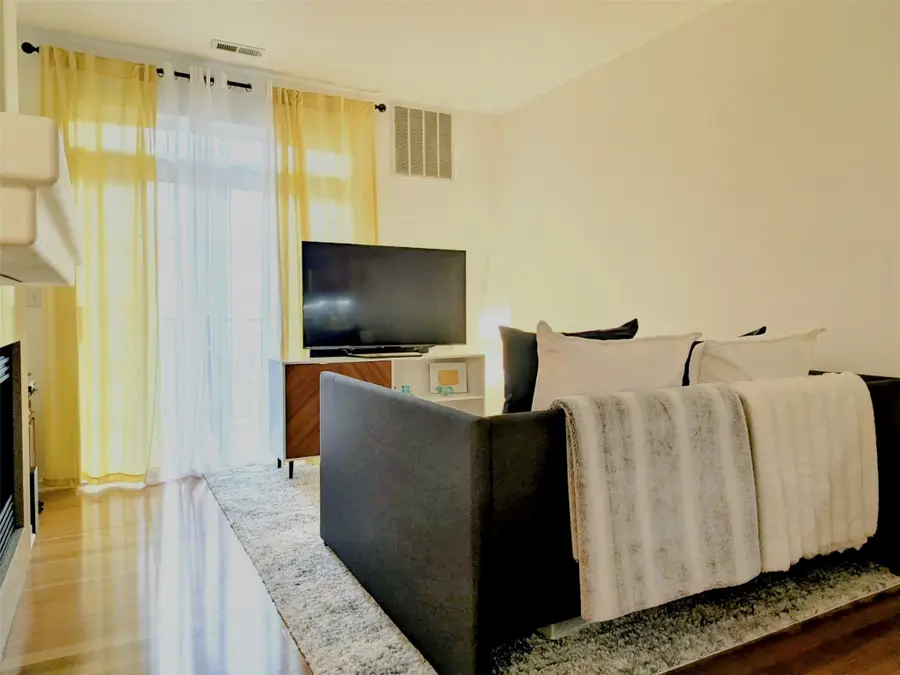 3031 Grand Avenue #218, Des Moines, IA 50312 - Image #2