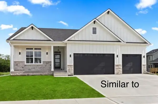 1376 S Lotus Place, West Des Moines, IA 50266