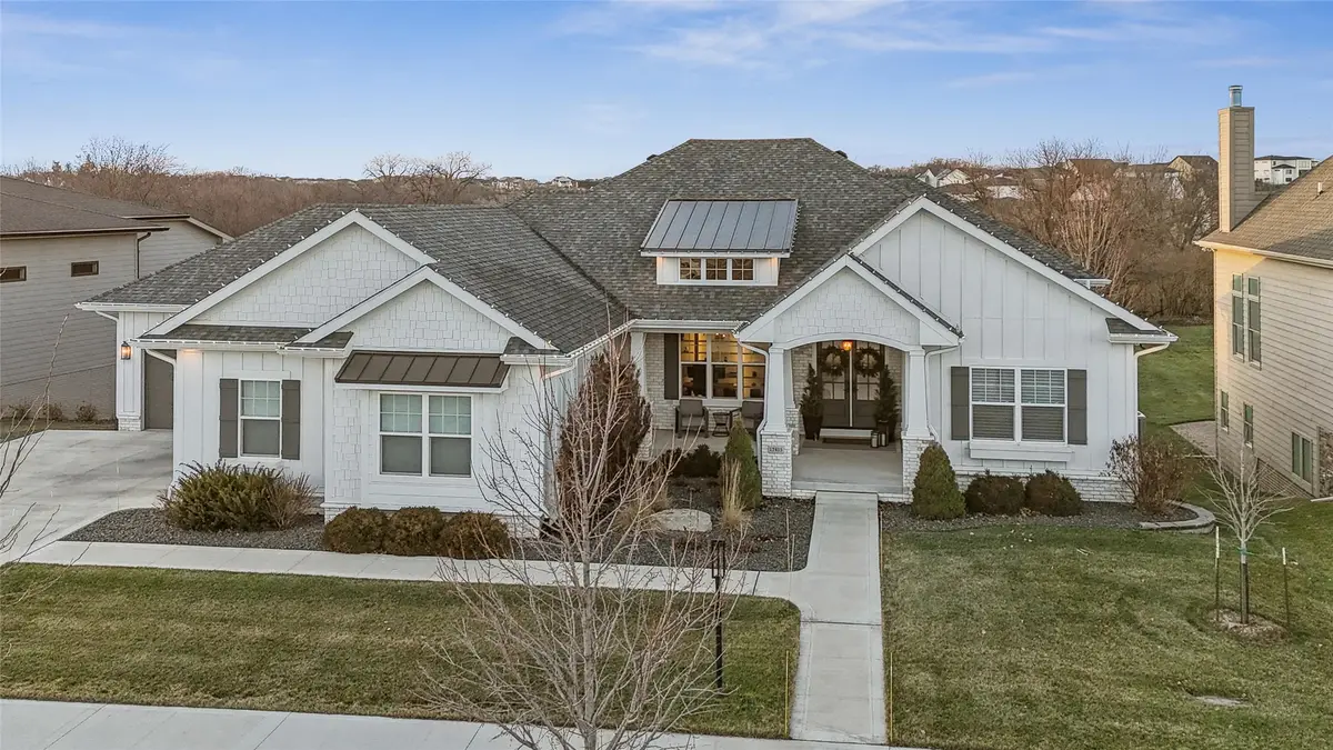 17415 Berkshire Parkway, Clive, IA 50325 - Image #1