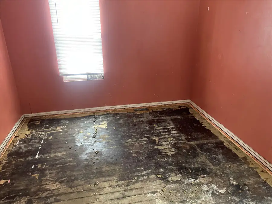 1443 17th Street, Des Moines, IA 50314 - Image #3