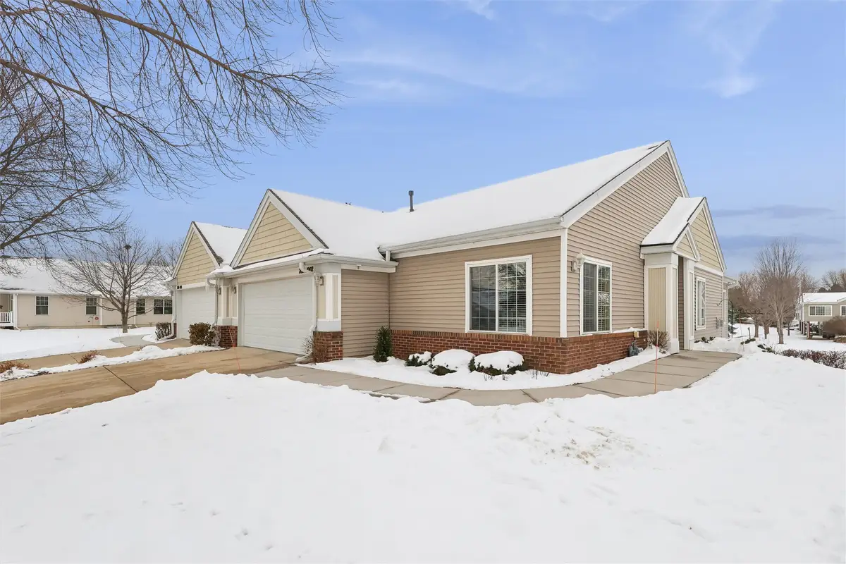 7610 Wistful Vista Drive #1002, West Des Moines, IA 50266 - Image #1