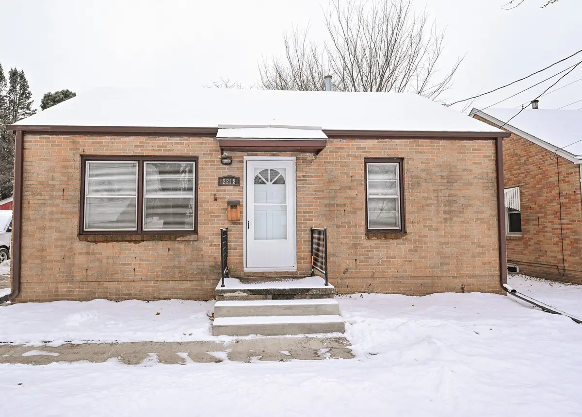 2218 53rd Street, Des Moines, IA 50310 - Image #1