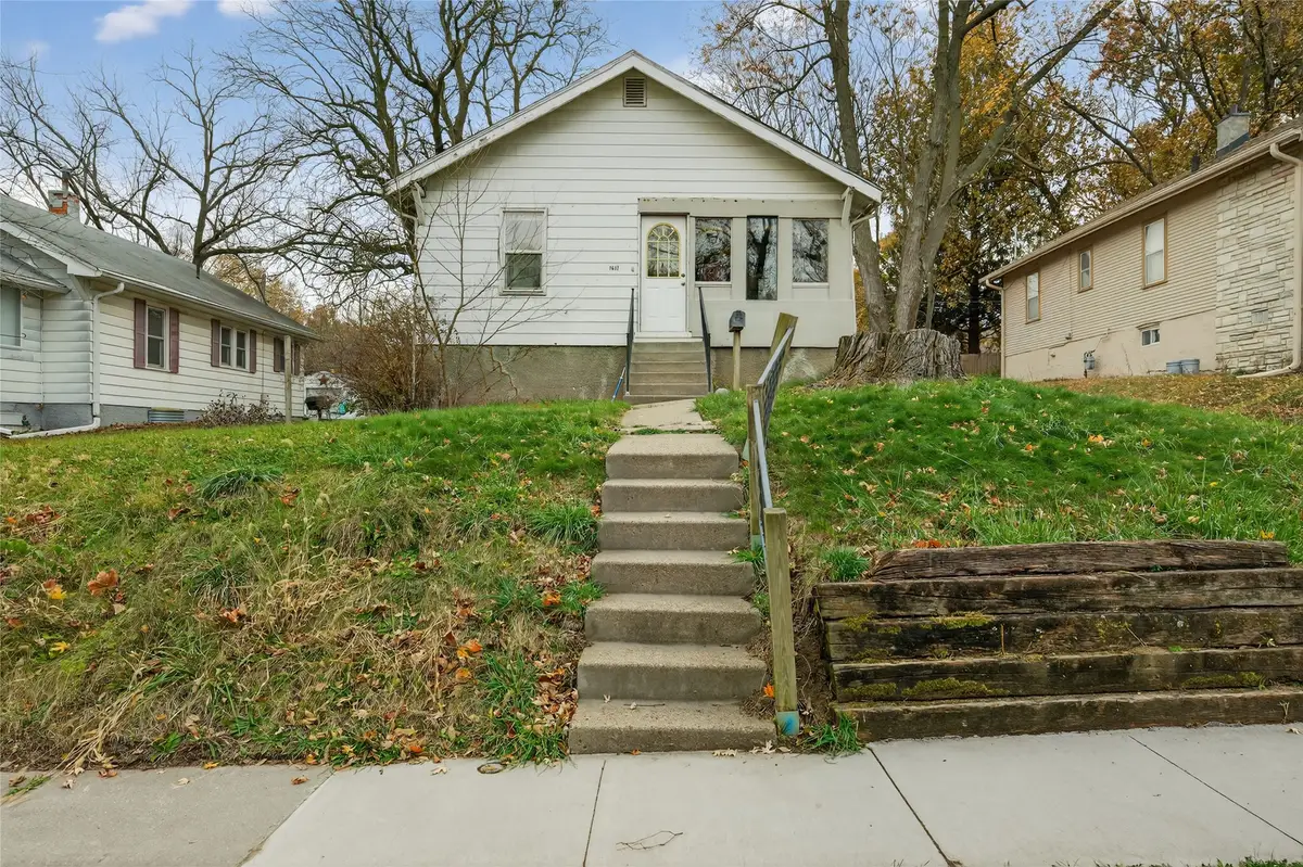 1617 33rd Street, Des Moines, IA 50311 - Image #1