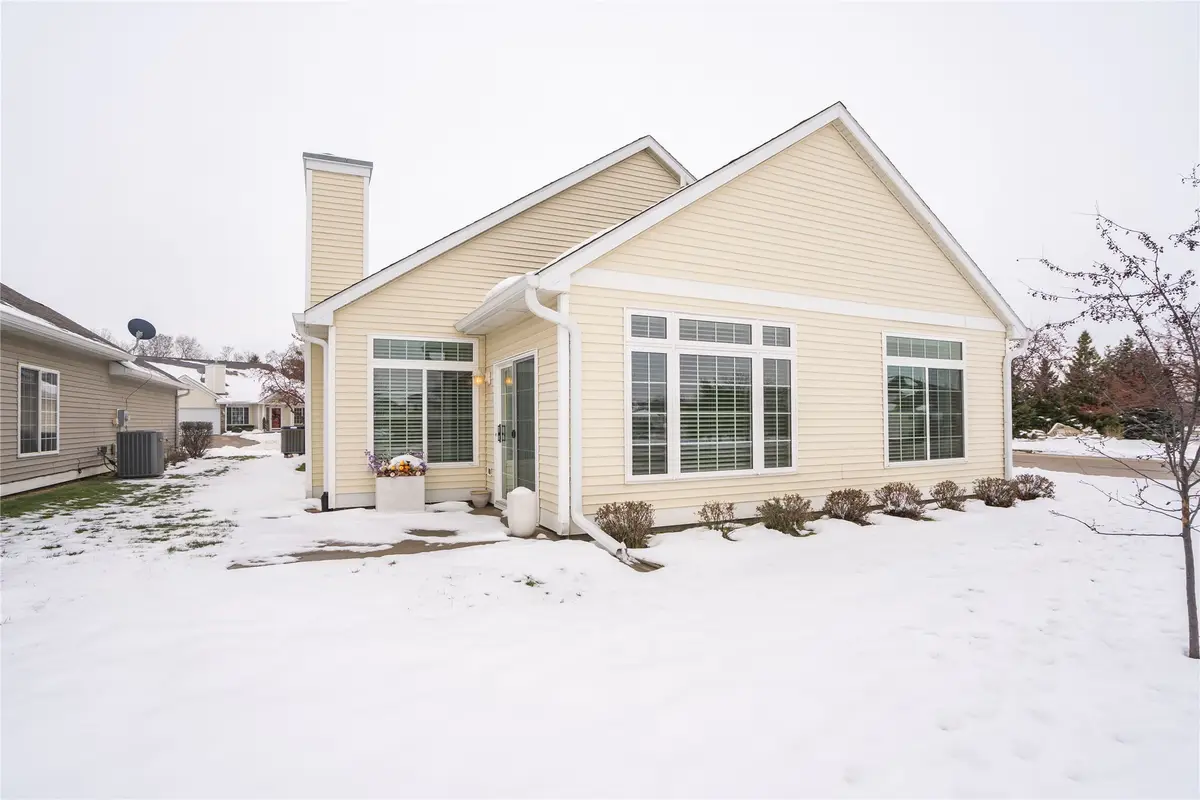 6200 Ep True Parkway #124, West Des Moines, IA 50266 - Image #1