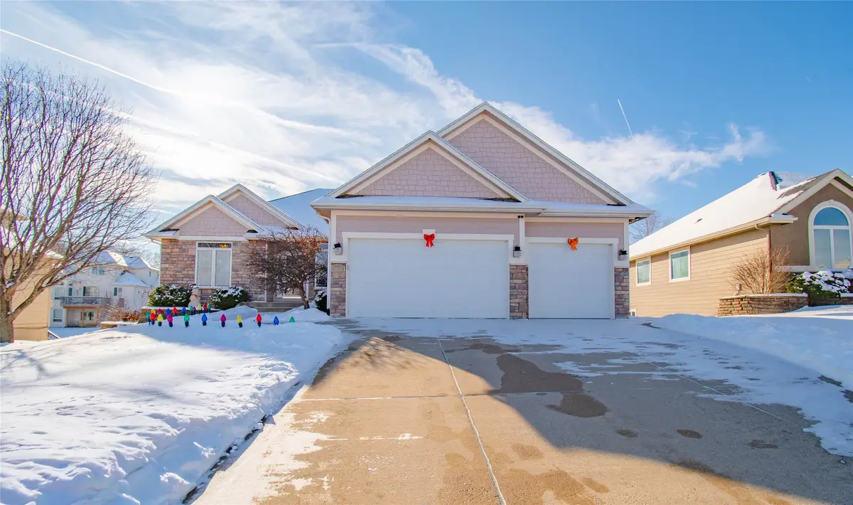 15038 Bryn Mawr Drive, Clive, IA 50325 - Image #1