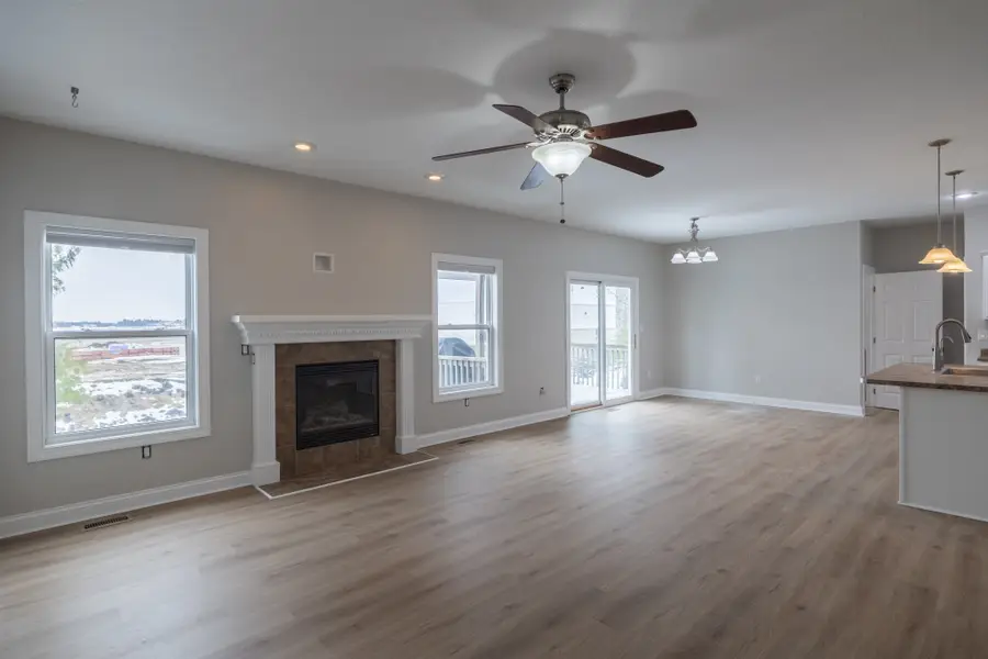 2203 4th Avenue Se, Altoona, IA 50009 - Image #2