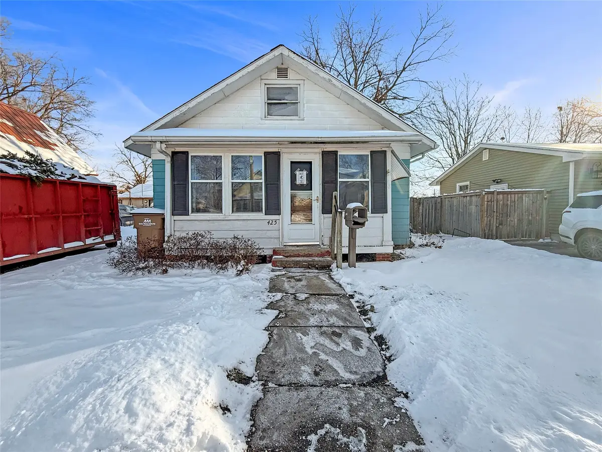 425 2nd Street, West Des Moines, IA 50265 - Image #1