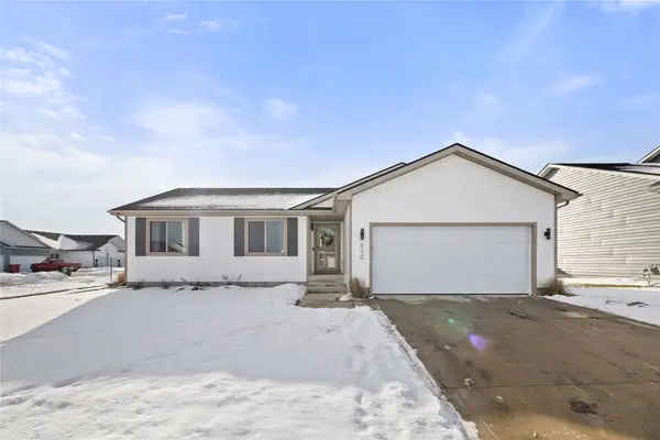 530 E 3rd Street, Huxley, IA 50124