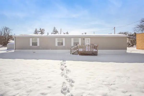 111 W 1st Street, Bouton, IA 50039