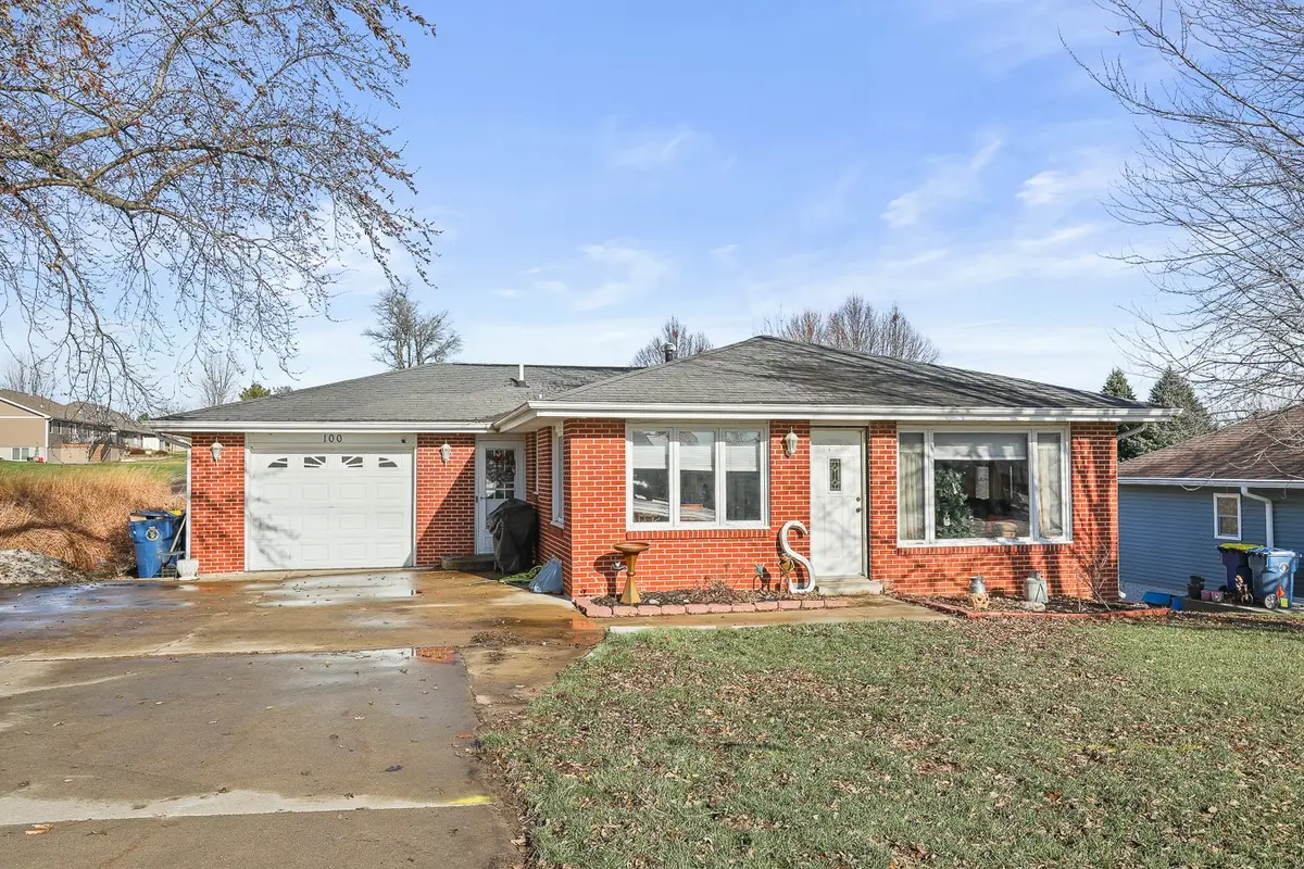 100 Vermeer Road, Pella, IA 50219 - #1