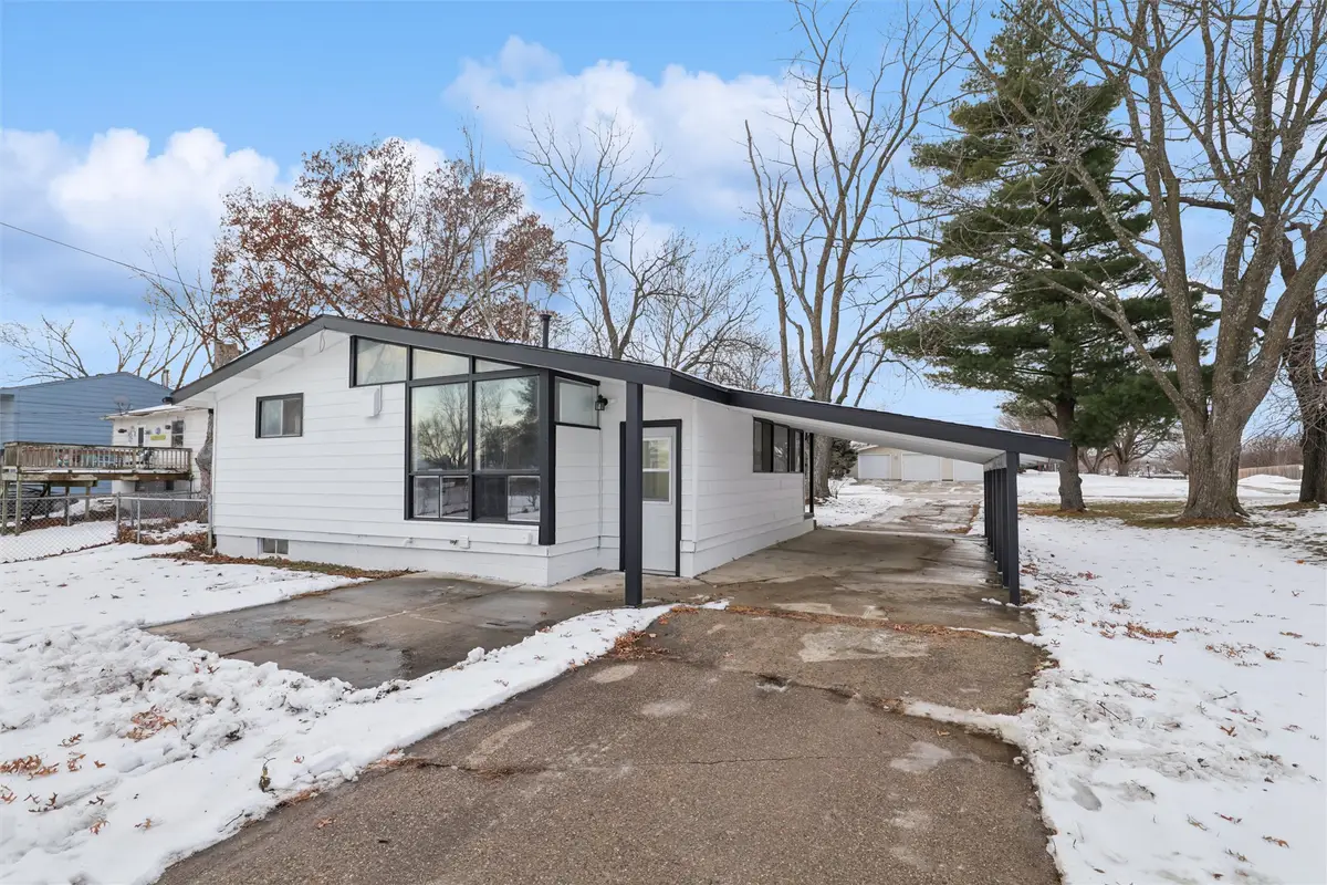1000 Parkhill Drive, Norwalk, IA 50211 - Image #1