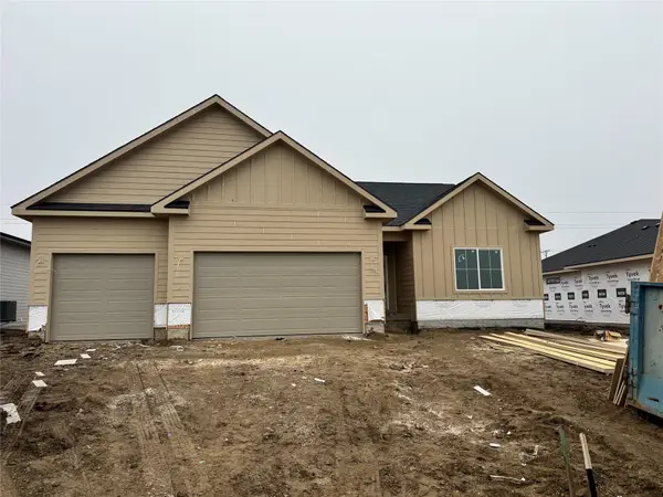 14212 Catalpa Drive, Urbandale, IA 50323