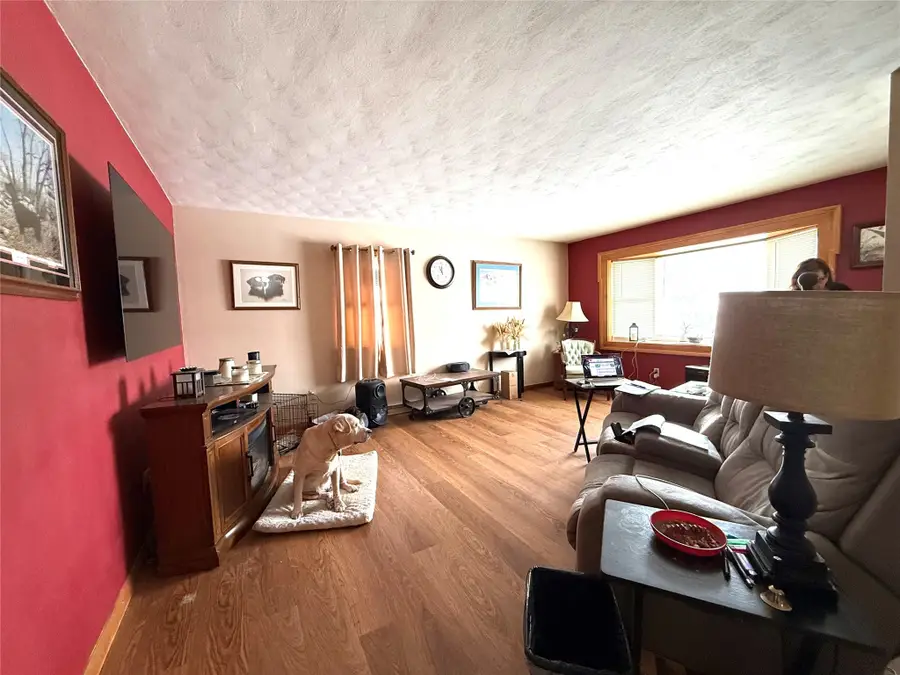 2801 Highland Court, Muscatine, IA 52761 - Image #3