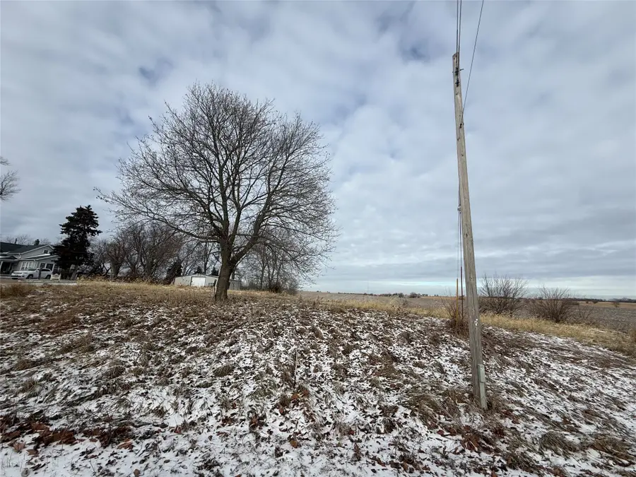 7242 NE 12th Avenue, Pleasant Hill, IA 50327 - Image #3