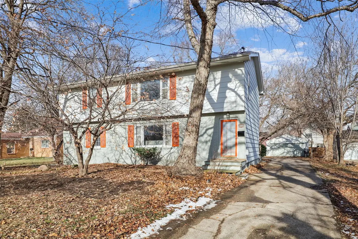 4315 Urbandale Avenue, Des Moines, IA 50310 - Image #1