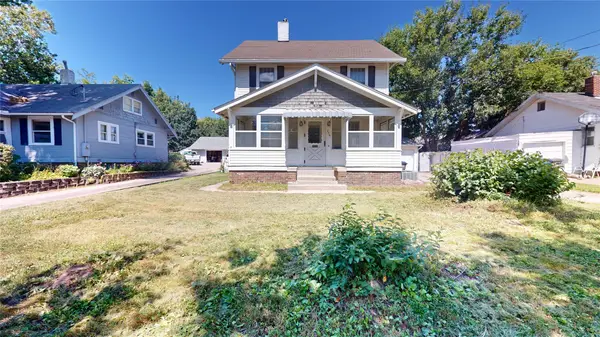 736 Guthrie Avenue, Des Moines, IA 50316