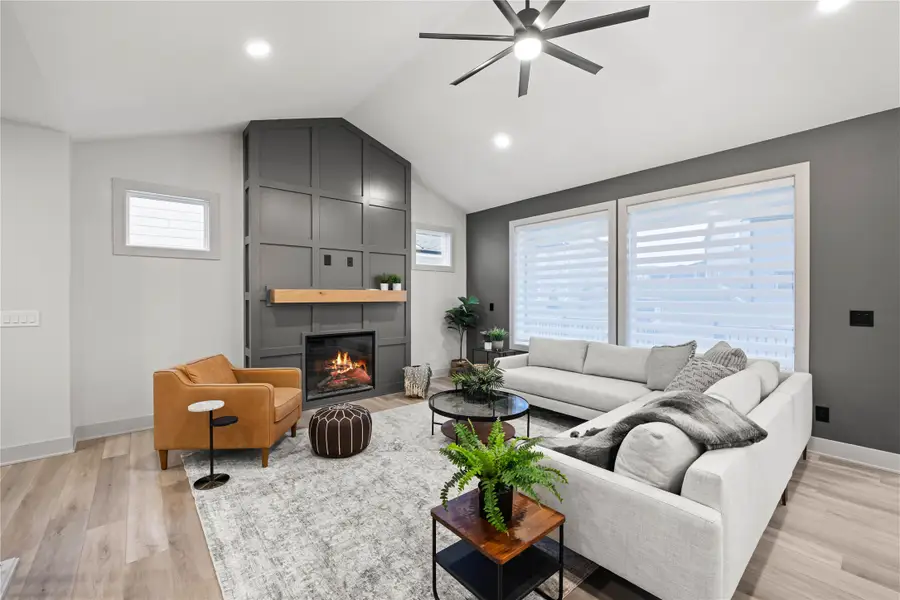 1282 S 92nd Street, West Des Moines, IA 50266 - Image #3