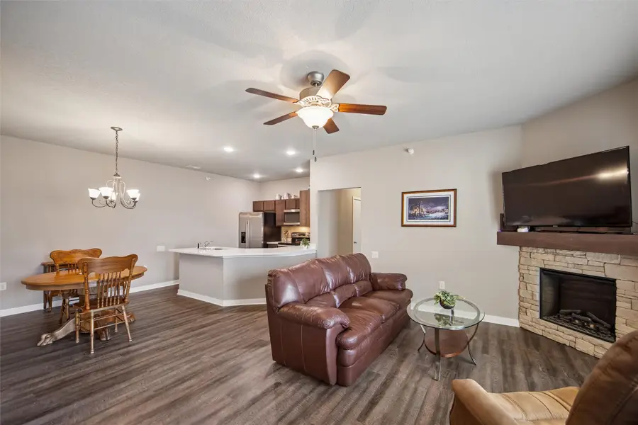 2507 NE Oak Drive #7, Ankeny, IA 50021 - Image #3