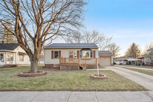 801 E Ashland Avenue, Indianola, IA 50125