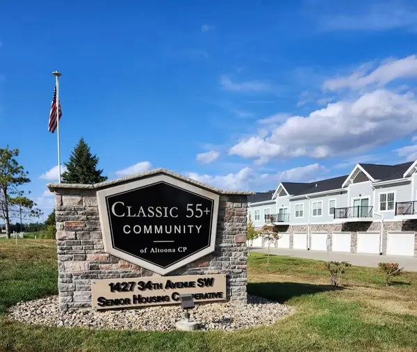 1427 34th Avenue Sw #210, Altoona, IA 50009