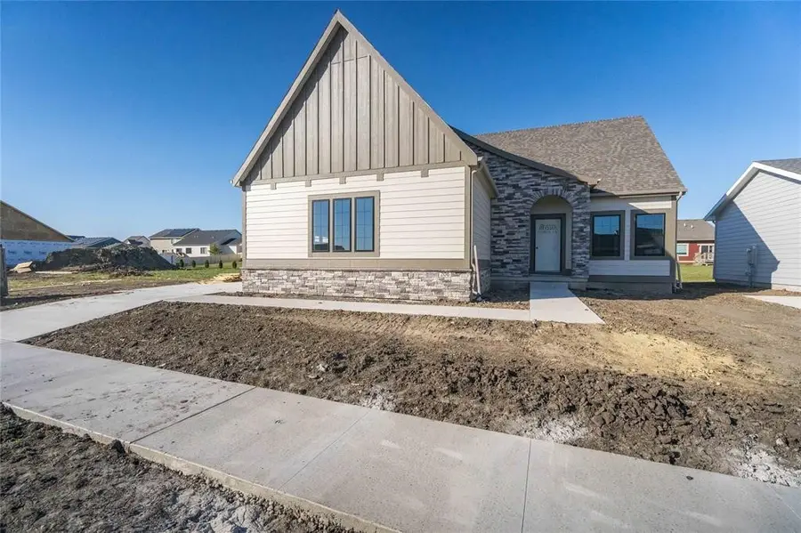 207 SW 16th Street, Ankeny, IA 50023 - Image #2