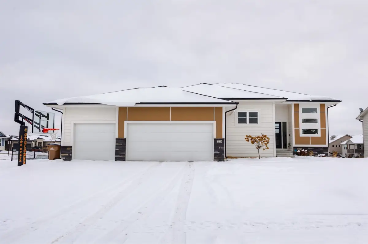 309 NW Beechwood Drive, Grimes, IA 50111 - Image #1