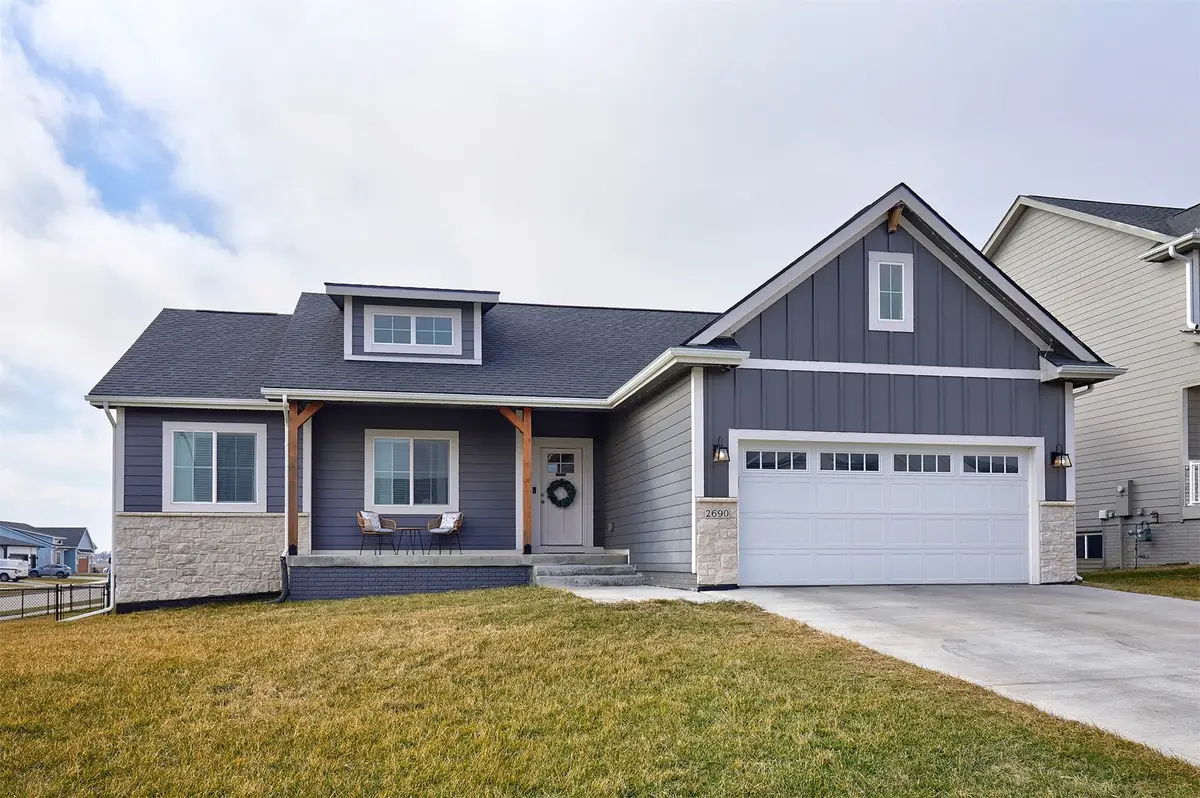 2690 Avalon Drive, Waukee, IA 50263 - Image #1