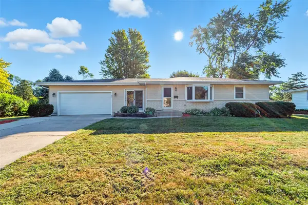 401 SW Westlawn Drive, Ankeny, IA 50023