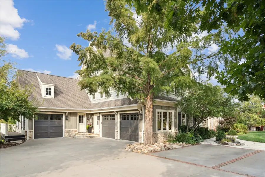 1721 W 4th Street, Pella, IA 50219 - Image #2