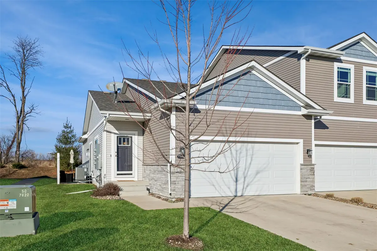 9369 Primo Lane, West Des Moines, IA 50266 - Image #1