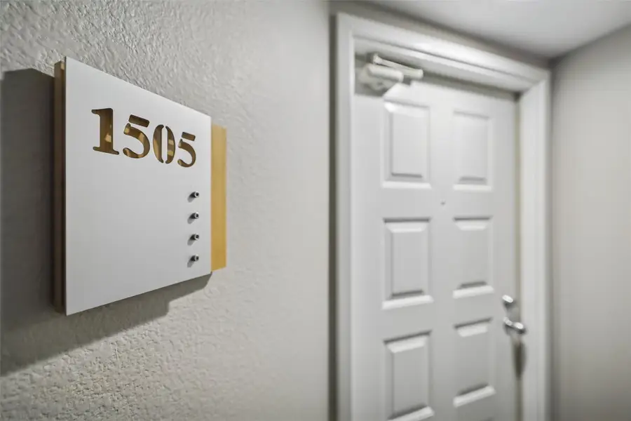 300 Walnut Street #1505, Des Moines, IA 50309 - Image #3