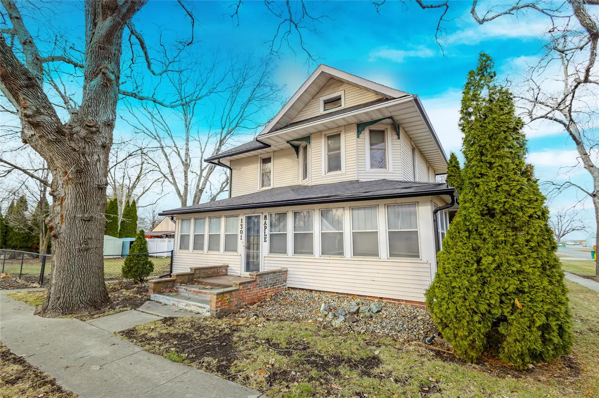 1301 Maple Street, Dallas Center, IA 50063 - Image #1