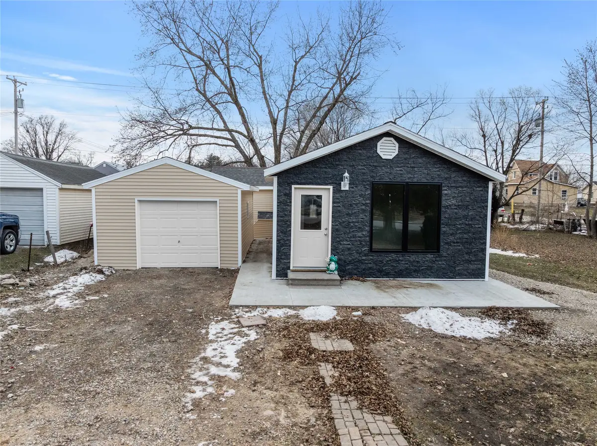 708 N 5th Avenue, Marshalltown, IA 50158 - Image #1