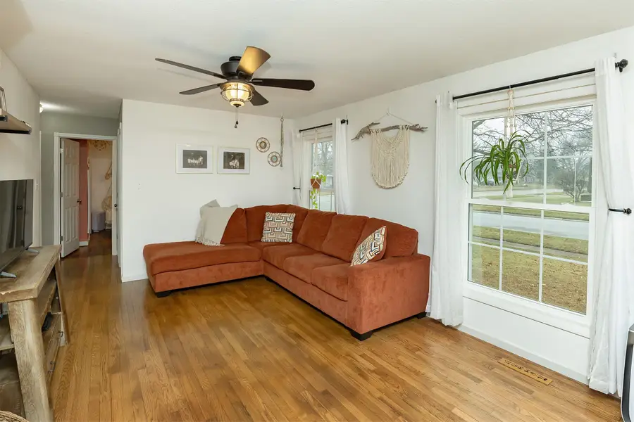 1302 3rd Avenue Se, Altoona, IA 50009 - Image #3